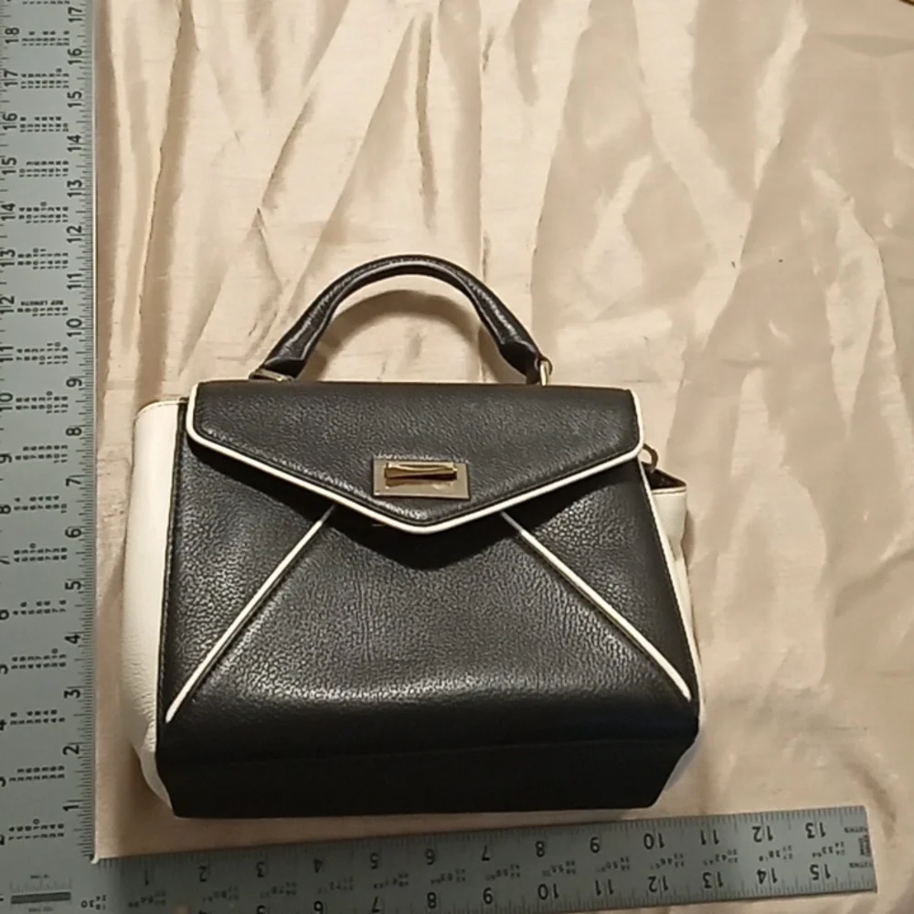 Kate Spade Black and White Handbag